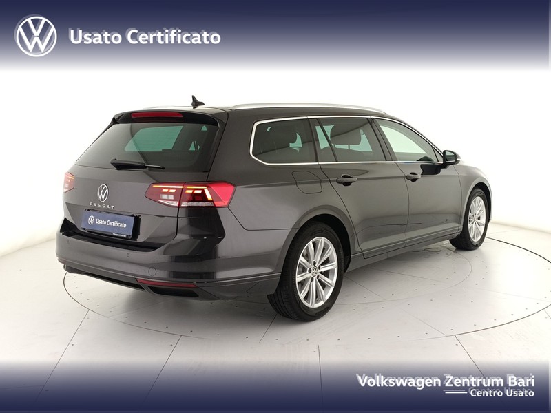 Volkswagen Passat variant 2.0 tdi business 150cv dsg - 6