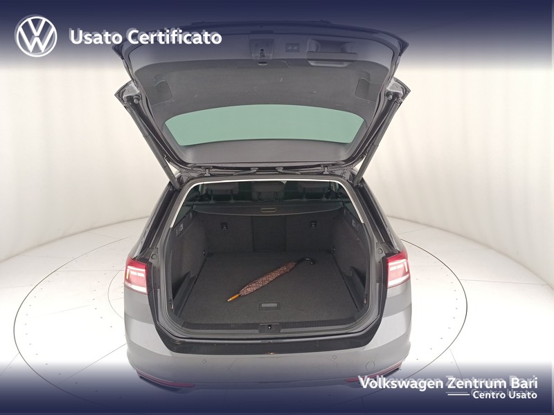 Volkswagen Passat variant 2.0 tdi business 150cv dsg - 19