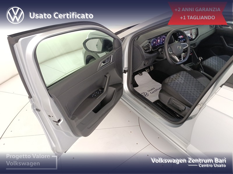 Volkswagen Taigo 1.0 tsi r-line 110cv - 12