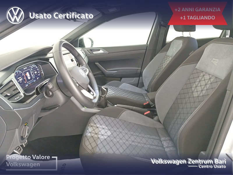 Volkswagen Taigo 1.0 tsi r-line 110cv - 13
