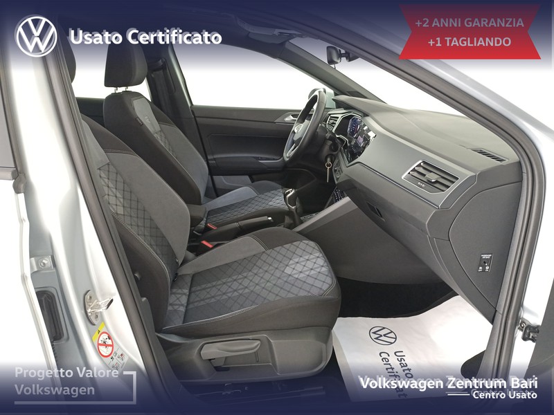 Volkswagen Taigo 1.0 tsi r-line 115cv - 24