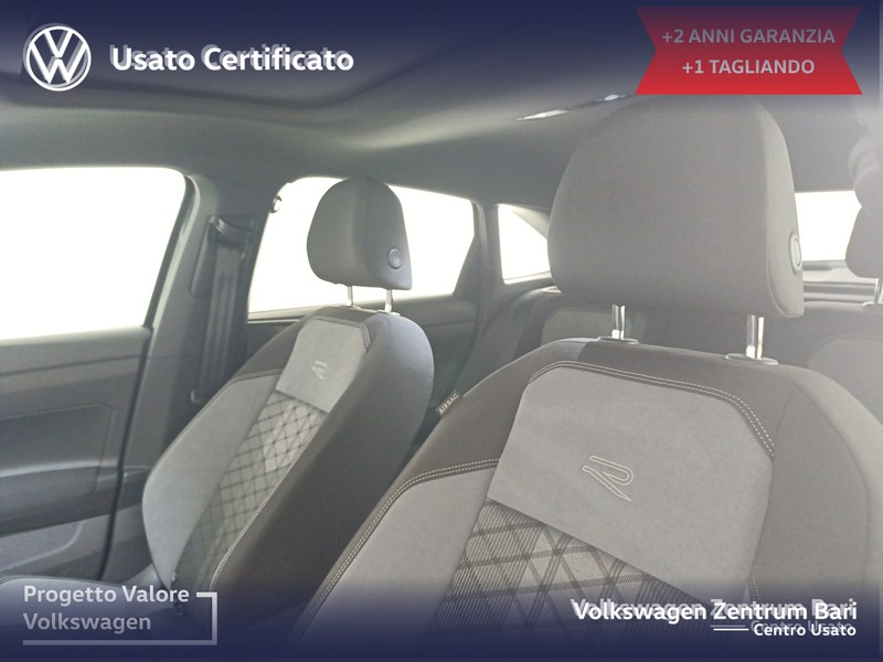 Volkswagen Taigo 1.0 tsi r-line 115cv - 13