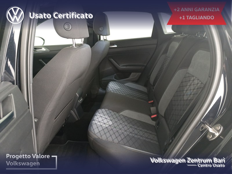 Volkswagen Taigo 1.0 tsi r-line 115cv - 17