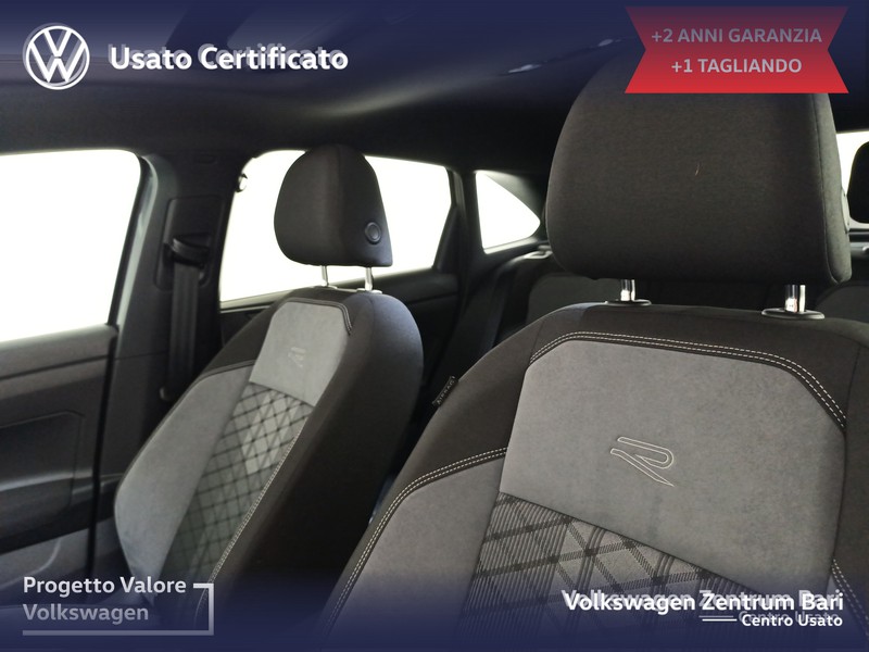 Volkswagen Taigo 1.0 tsi r-line 115cv - 15