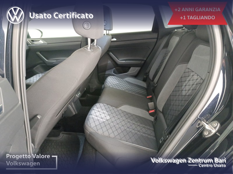 Volkswagen Taigo 1.0 tsi r-line 115cv - 18