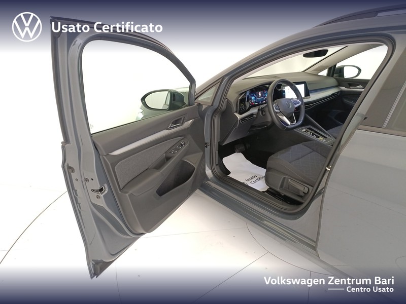 Volkswagen Golf variant 1.0 etsi evo life 110cv dsg - 13