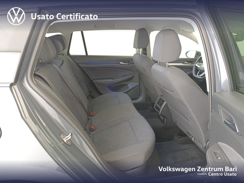 Volkswagen Golf variant 1.0 etsi evo life 110cv dsg - 22