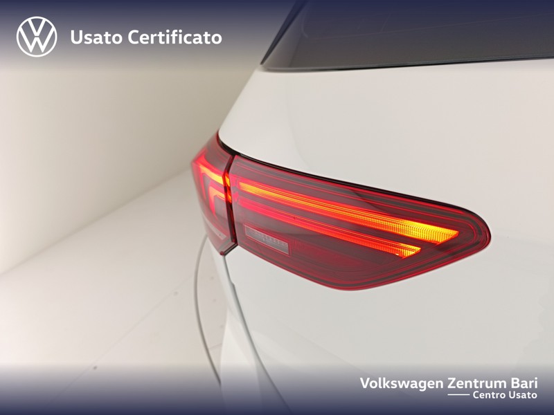 Volkswagen Golf variant 1.5 etsi life 115cv dsg - 18