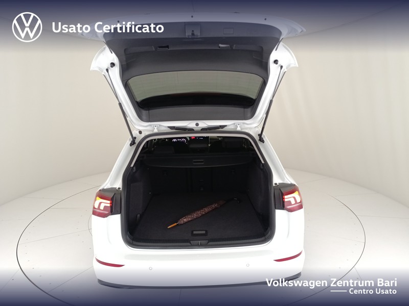 Volkswagen Golf variant 1.5 etsi life 115cv dsg - 20