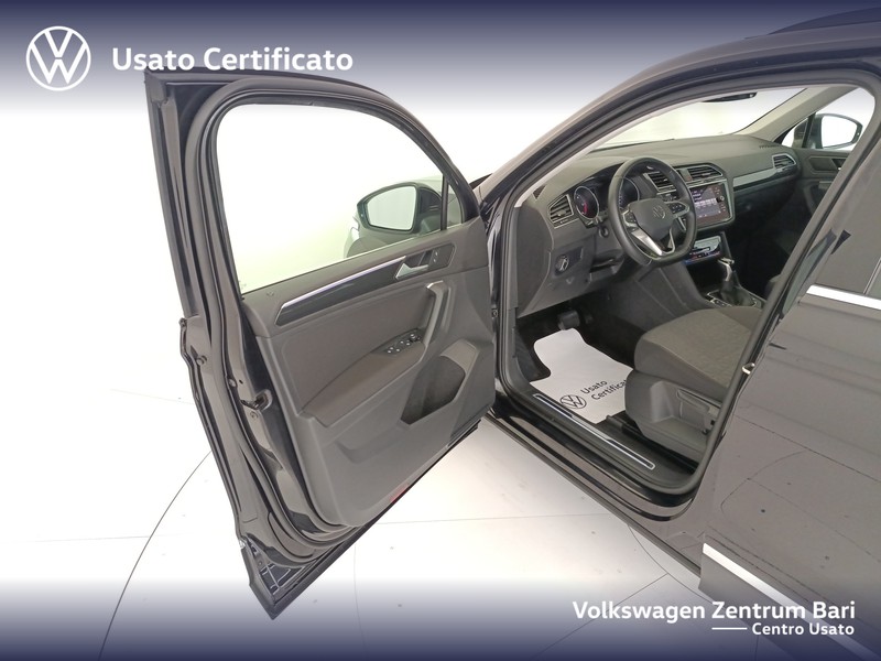 Volkswagen Tiguan 2.0 tdi life 150cv dsg - 9