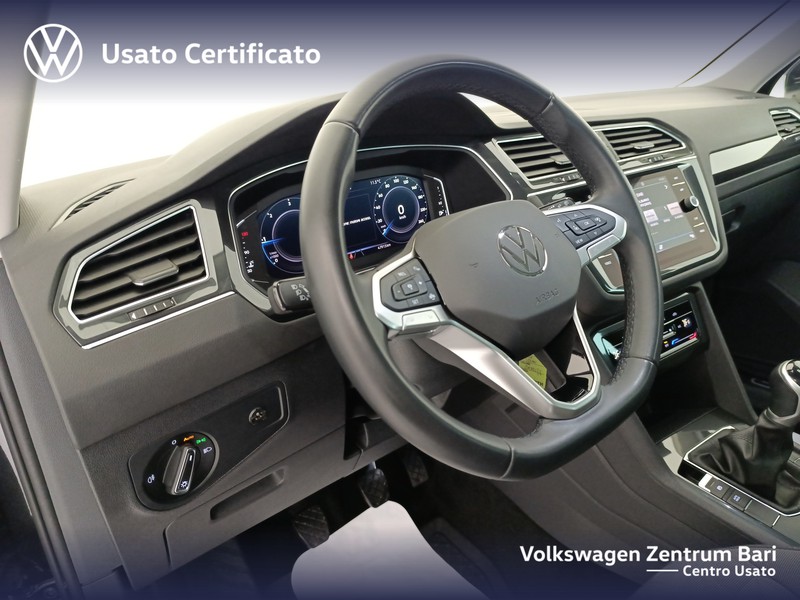 Volkswagen Tiguan 2.0 tdi life 122cv - 14