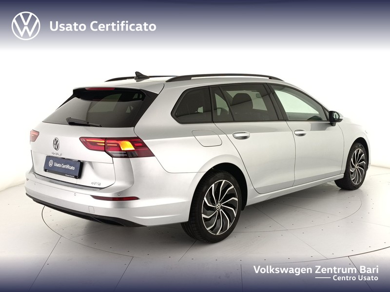 Volkswagen Golf variant 1.0 etsi evo life 110cv dsg - 6