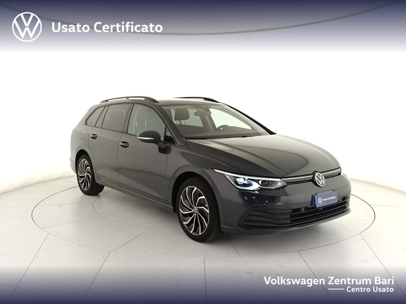 Volkswagen Golf variant 1.0 etsi evo life 110cv dsg - 4
