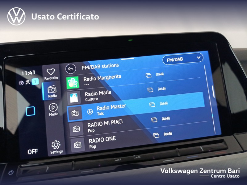 Volkswagen Golf variant 1.0 etsi evo life 110cv dsg - 12