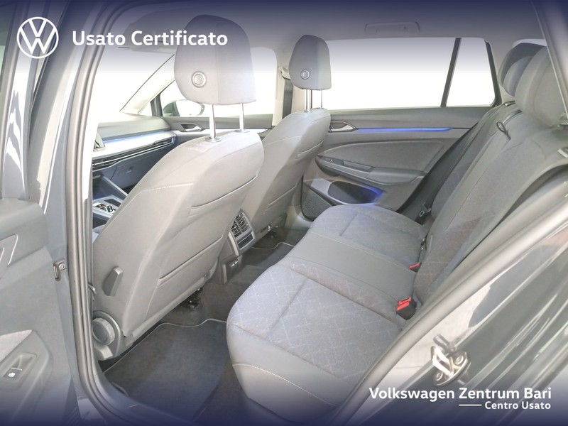 Volkswagen Golf variant 1.0 etsi evo life 110cv dsg - 17
