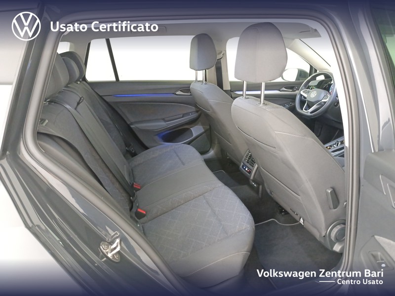 Volkswagen Golf variant 1.0 etsi evo life 110cv dsg - 22
