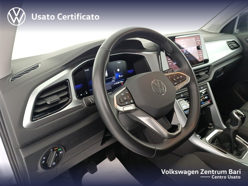 Volkswagen T-Roc 1.0 tsi life 115cv - 14