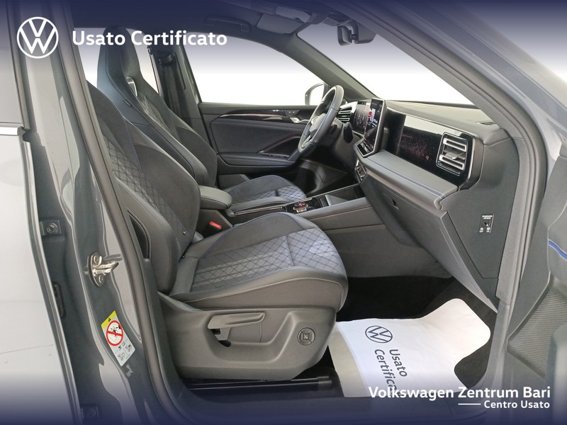 Volkswagen Tiguan 2.0 tdi r-line 150cv dsg - 23