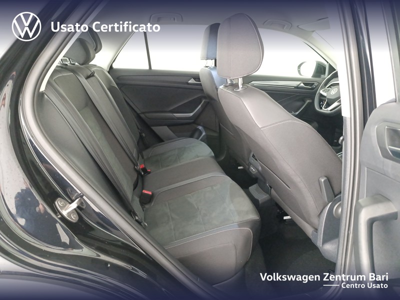 Volkswagen T-Roc 1.0 tsi style 115cv - 21