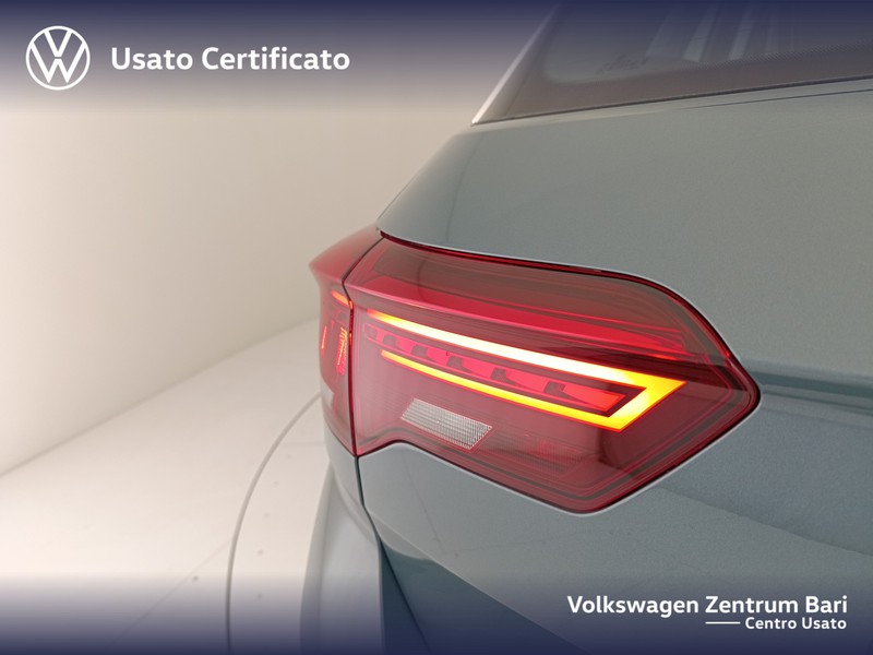 Volkswagen T-Roc 2.0 tdi life 115cv - 18