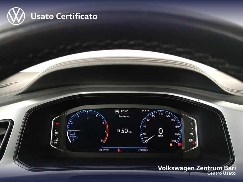 Volkswagen T-Roc 1.0 tsi life 110cv - 9