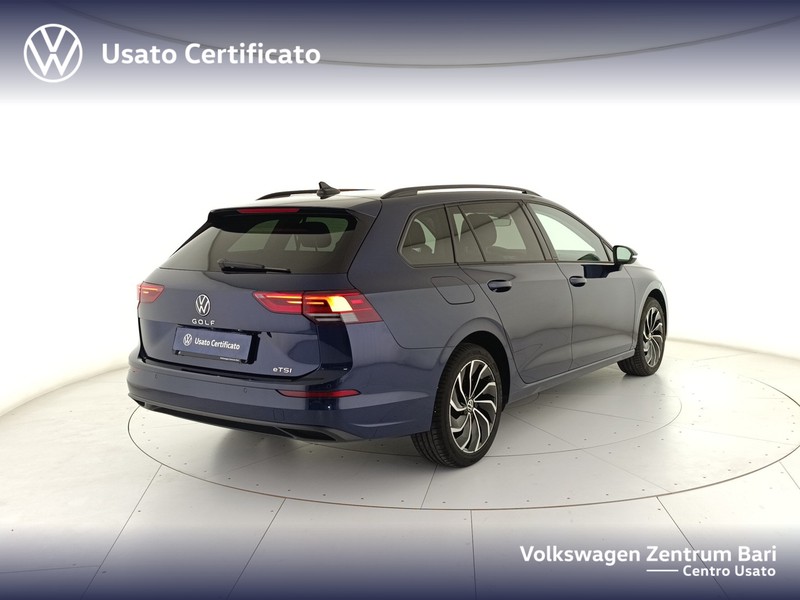 Volkswagen Golf variant 1.0 etsi evo life 110cv dsg - 6