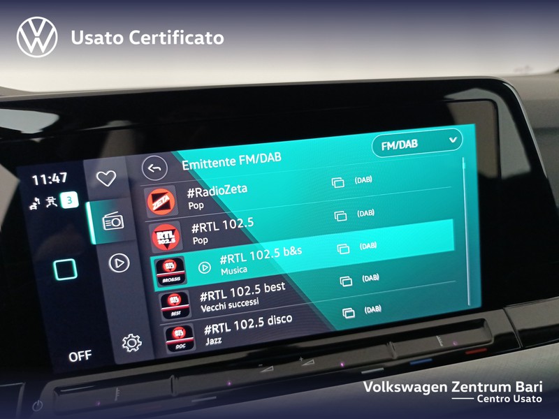 Volkswagen Golf variant 1.0 etsi evo life 110cv dsg - 12