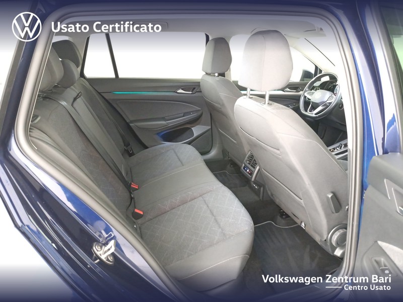 Volkswagen Golf variant 1.0 etsi evo life 110cv dsg - 23