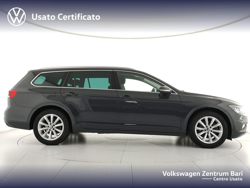 Volkswagen Passat variant 2.0 tdi business 122cv dsg - 5