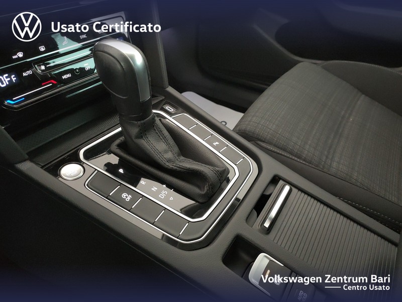 Volkswagen Passat variant 2.0 tdi business 122cv dsg - 10