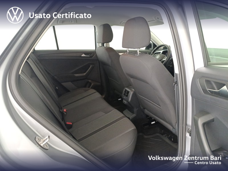 Volkswagen T-Roc 1.0 tsi life 110cv - 20