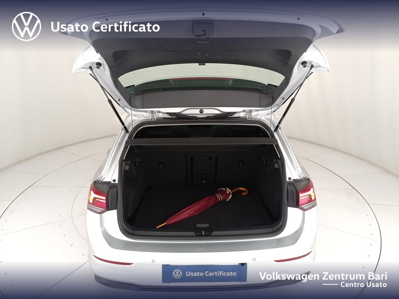 Volkswagen Golf 2.0 tdi life 115cv dsg - 19