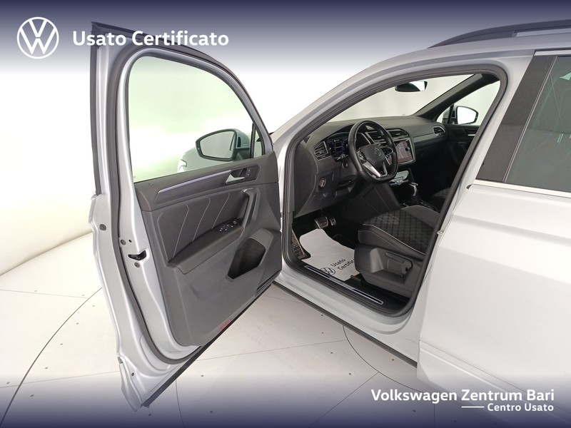 Volkswagen Tiguan 2.0 tdi r-line 150cv dsg - 13