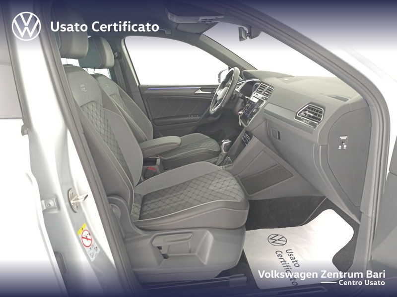 Volkswagen Tiguan 2.0 tdi r-line 150cv dsg - 23