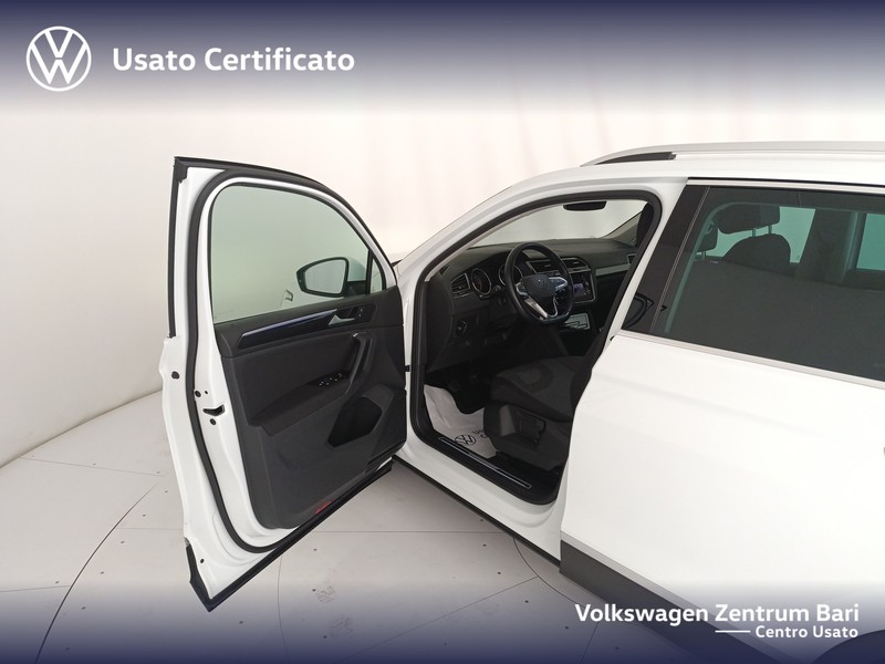 Volkswagen Tiguan 2.0 tdi life 122cv - 11