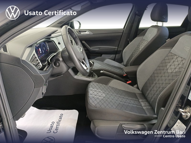 Volkswagen Taigo 1.0 tsi r-line 115cv - 12