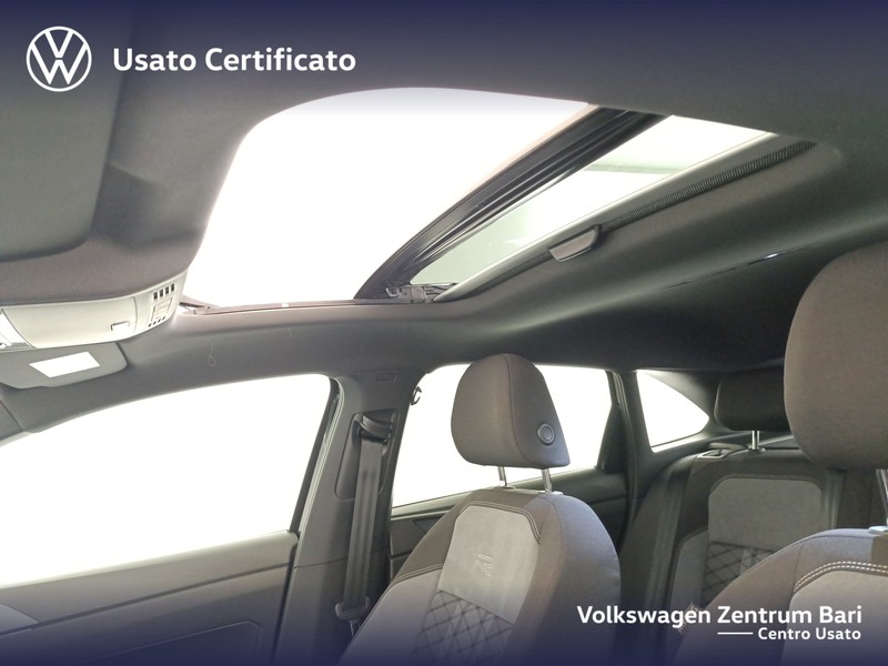 Volkswagen Taigo 1.0 tsi r-line 115cv - 14