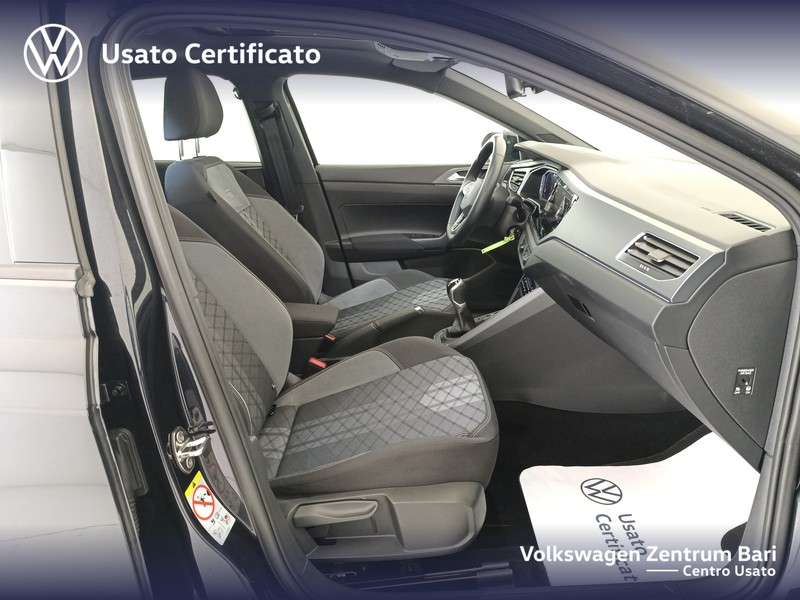 Volkswagen Taigo 1.0 tsi r-line 115cv - 21