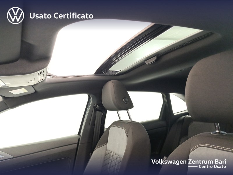 Volkswagen Taigo 1.0 tsi r-line 115cv - 14