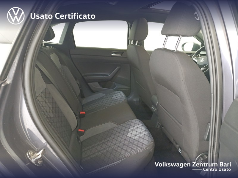 Volkswagen Taigo 1.0 tsi r-line 115cv - 21