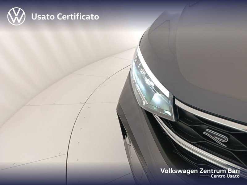 Volkswagen Taigo 1.0 tsi r-line 115cv - 23