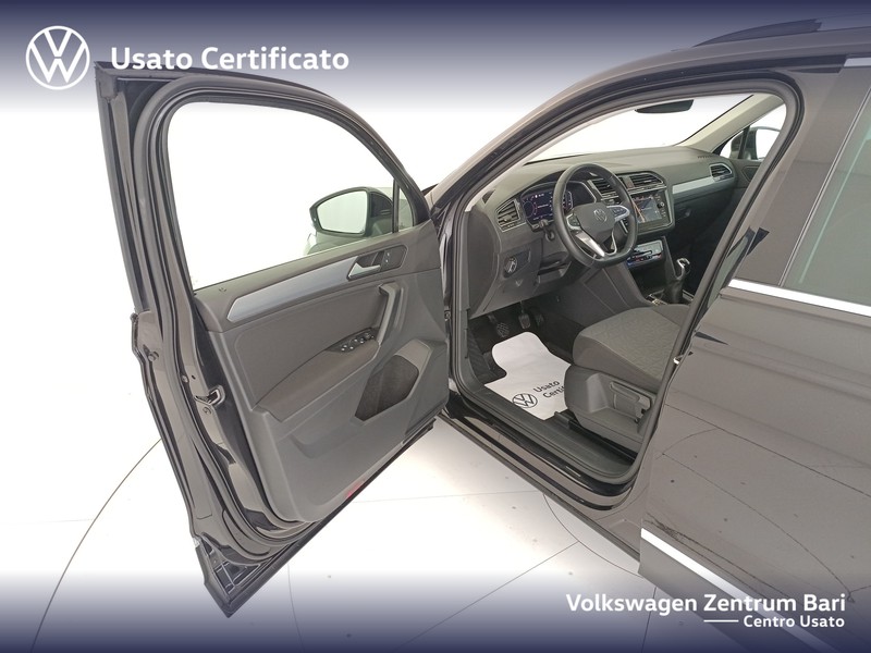 Volkswagen Tiguan 1.5 tsi life 130cv - 11