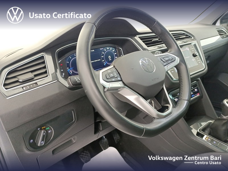 Volkswagen Tiguan 1.5 tsi life 130cv - 13