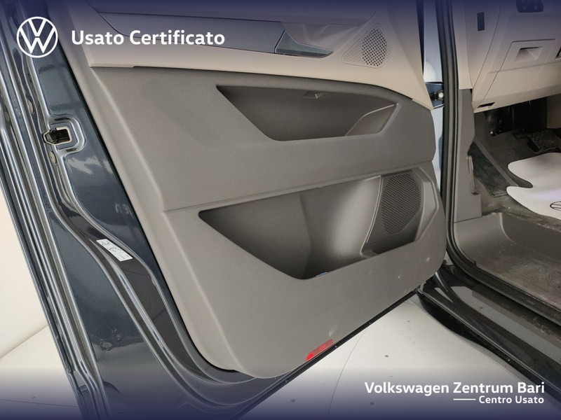 Volkswagen VIC T6 Transporter California Beach5 110TDI Aut - 21