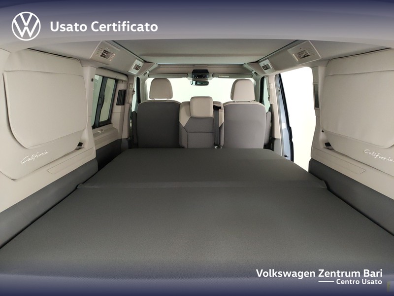 Volkswagen VIC T6 Transporter California Beach5 110TDI Aut - 28