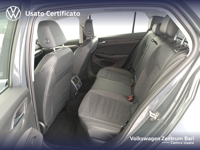 Volkswagen Golf 2.0 tdi style 150cv dsg - 17