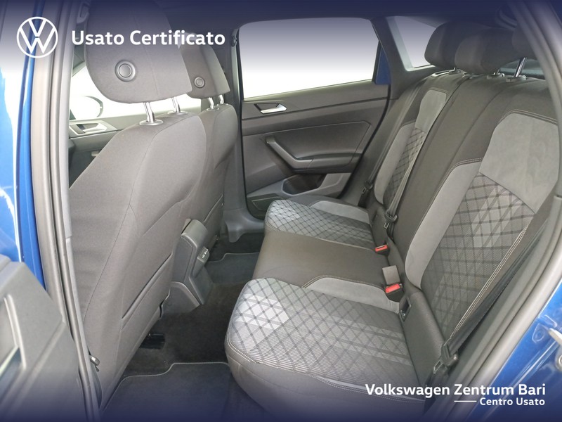 Volkswagen Taigo 1.0 tsi r-line 115cv - 17