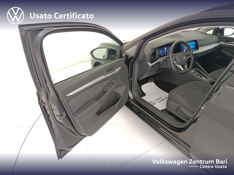 Volkswagen Golf variant 1.0 etsi evo life 110cv dsg - 12