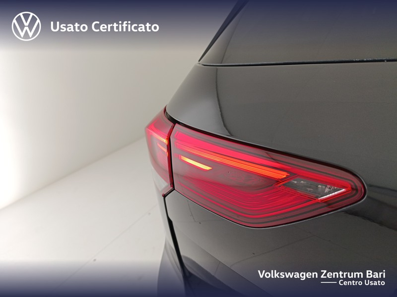 Volkswagen Golf variant 1.0 etsi evo life 110cv dsg - 18