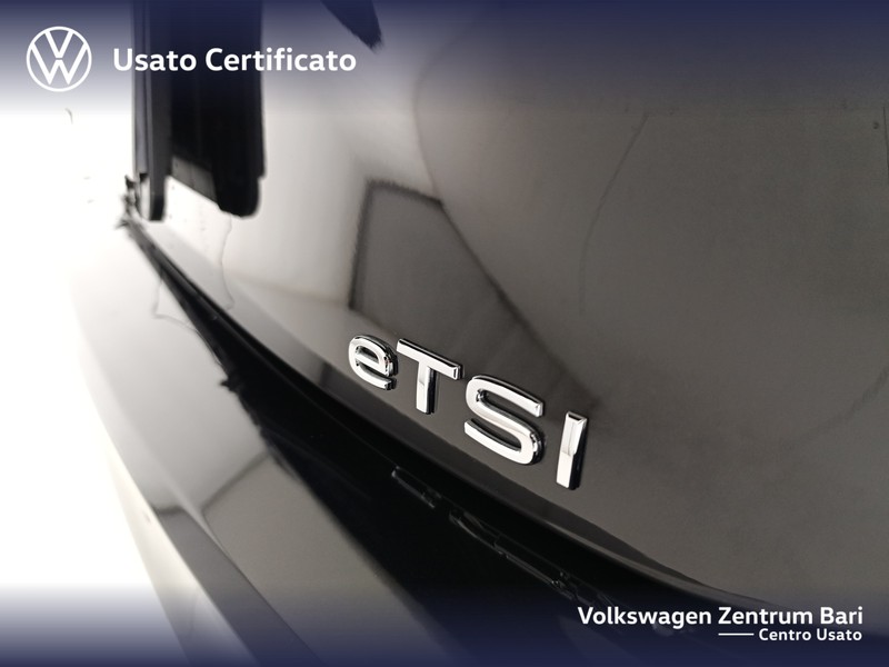 Volkswagen Golf variant 1.0 etsi evo life 110cv dsg - 19